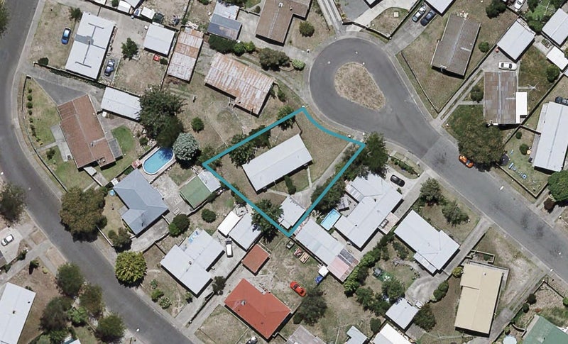 13 Baffin Place, Flaxmere, Hastings - Carousel 1