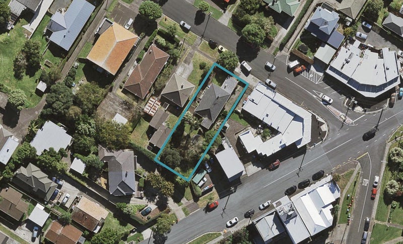 4 Rawhiti Road, One Tree Hill, Auckland - Carousel 1