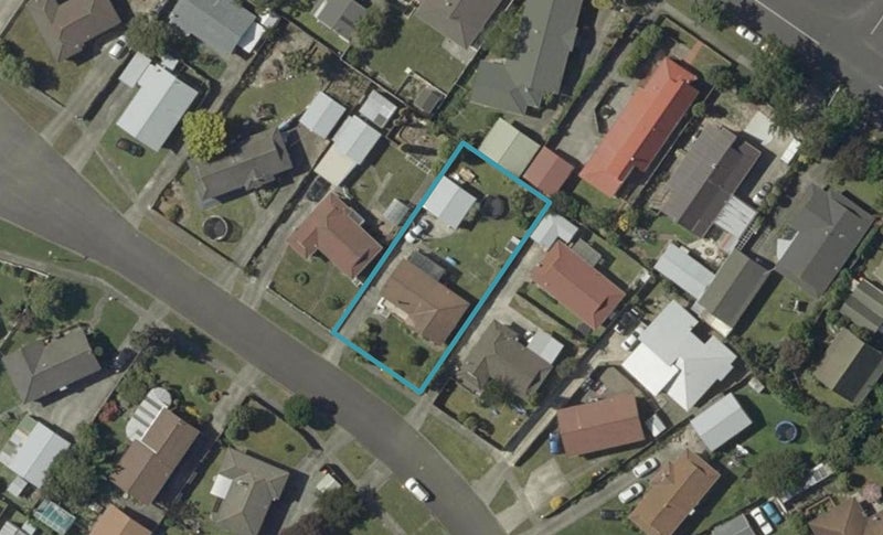 12 Cedar Grove, Highbury, Palmerston North - Carousel 1