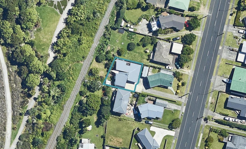 379B Ngatai Road, Bellevue, Tauranga - Carousel 1