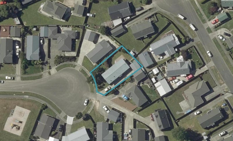 40 Dahlstrom Grove, Kelvin Grove, Palmerston North - Carousel 1