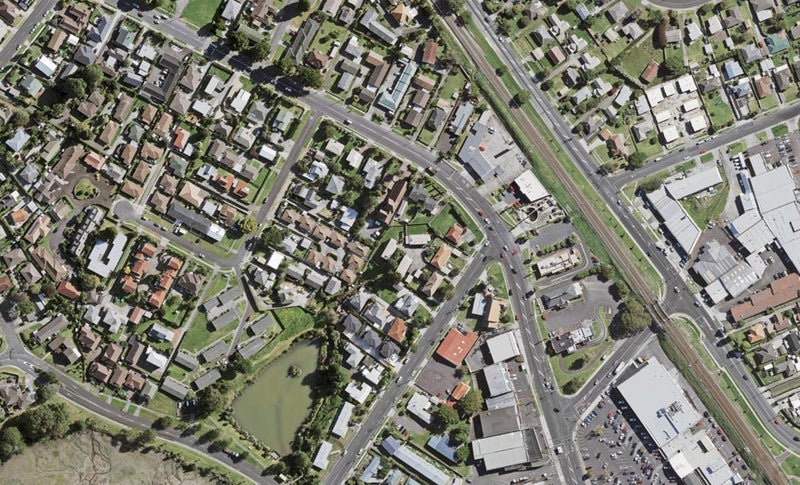 3C Coles Crescent, Papakura, Papakura - Carousel 1