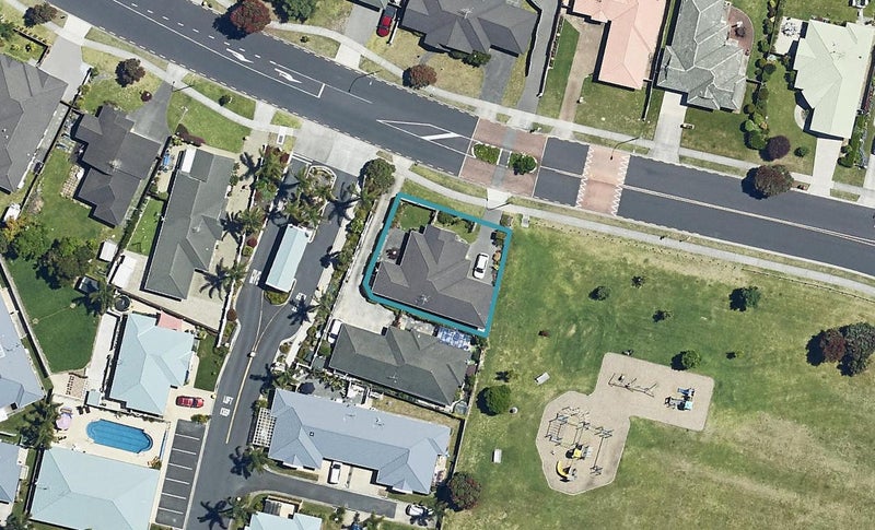 650 Grenada Street, Papamoa Beach, Papamoa - Carousel 1