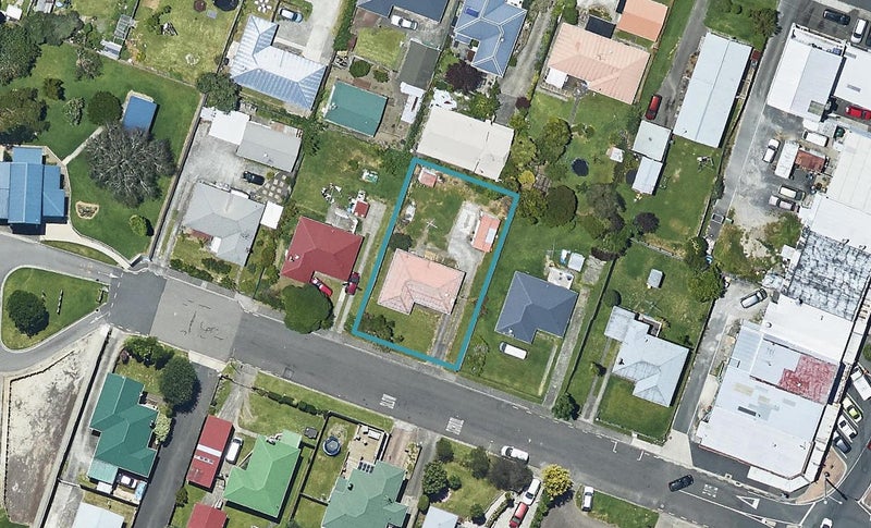 15 Kesteven Avenue, Parkvale, Tauranga - Carousel 1