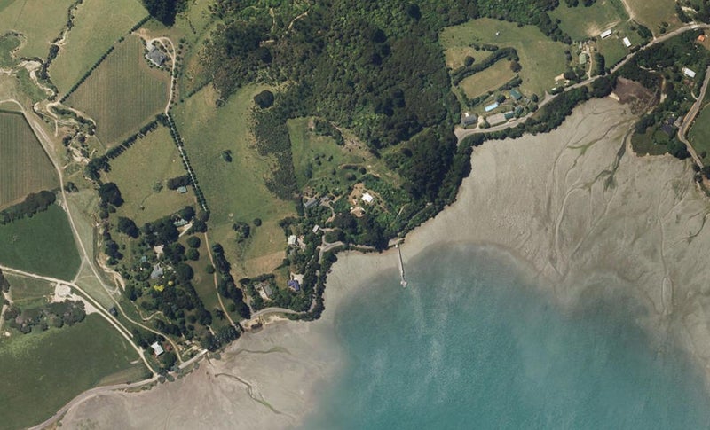 5714 Kenepuru Road, Picton - Carousel 1