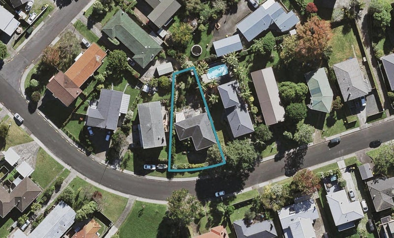 41 Stanaway Street, Hillcrest, Auckland - Carousel 1