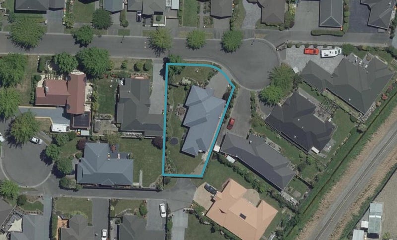6 Alderney Mews, Casebrook, Christchurch - Carousel 1