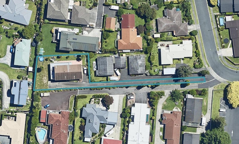 34 Lydbrook Place, Otumoetai, Tauranga - Carousel 1