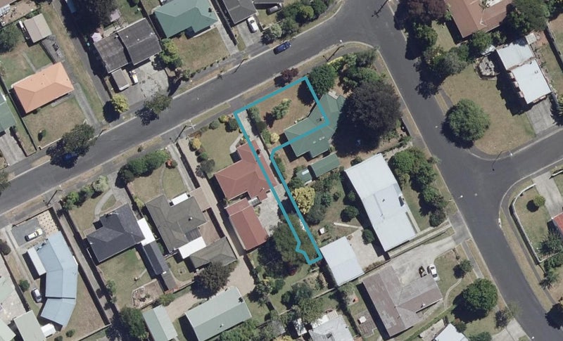 2/78 Ascot Road, Chartwell, Hamilton - Carousel 1