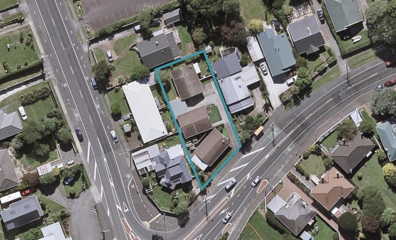 1/198 Tukapa Street, Westown, New Plymouth - Carousel 1