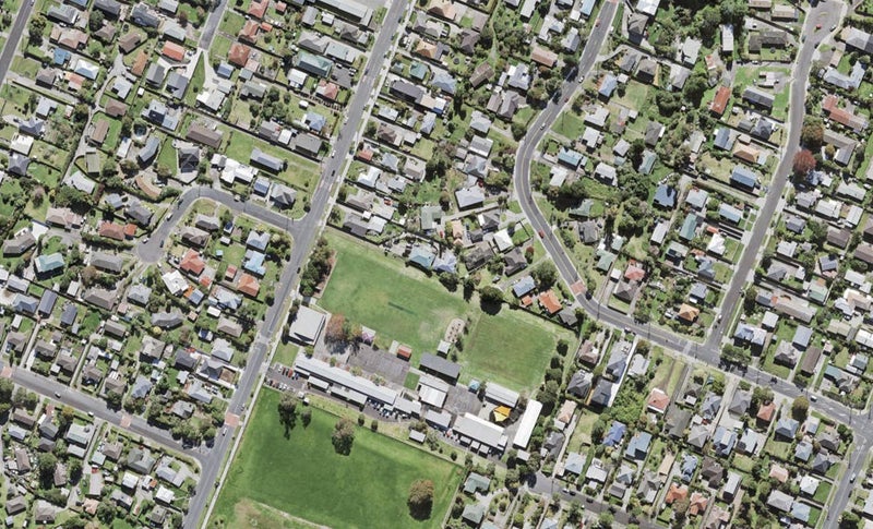 7A Archibald Road, Kelston, Auckland - Carousel 1