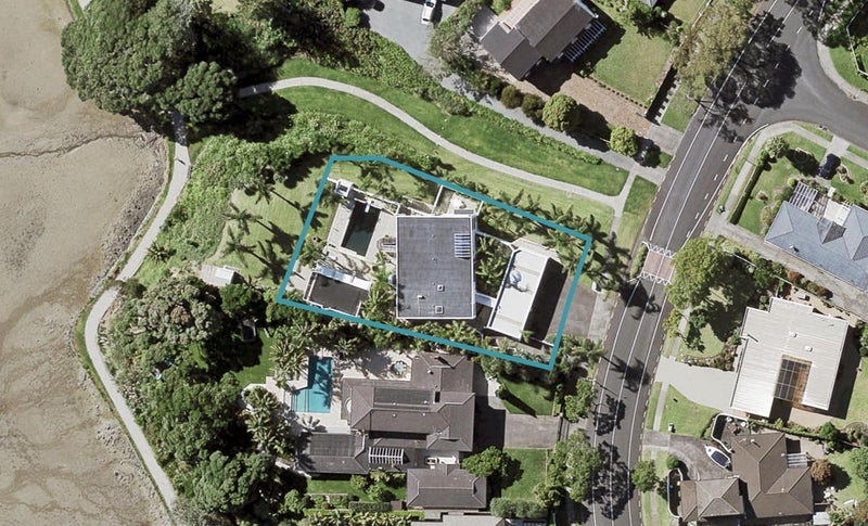 125 Fisher Parade, Sunnyhills, Auckland - Carousel 1