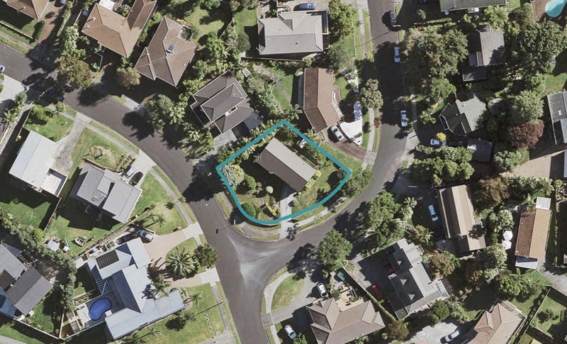 36 St Annes Crescent, Wattle Downs, Auckland - Carousel 1