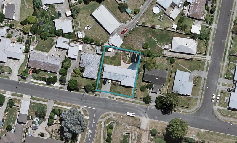 21 Waterworth Avenue, Onekawa, Napier - Carousel 1