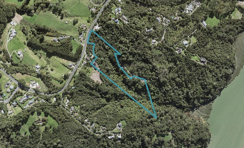 393 Paremoremo Road, Paremoremo, Auckland - Carousel 1