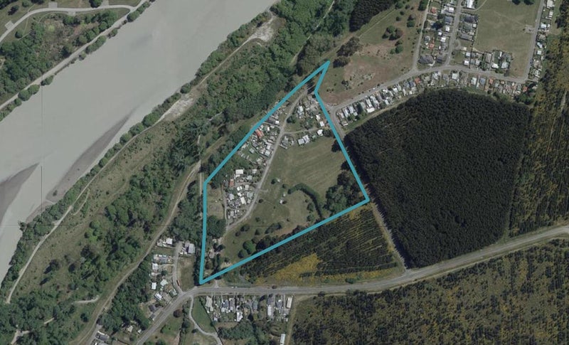 1 Pine Avenue, Kainga, Christchurch - Carousel 1