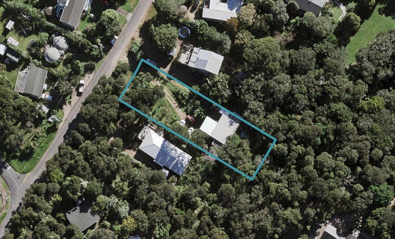 49 Whakarite Road, Ostend, Waiheke Island - Carousel 1