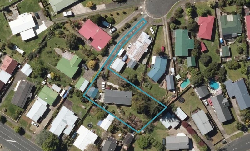 13 Te Anau Place, Tikipunga, Whangarei - Carousel 1