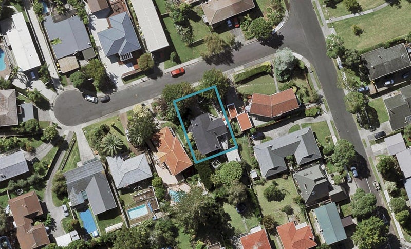 4A Regal Place, Forrest Hill, Auckland - Carousel 1