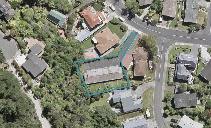 73 Sunbrae Drive, Silverstream, Upper Hutt - Carousel 1