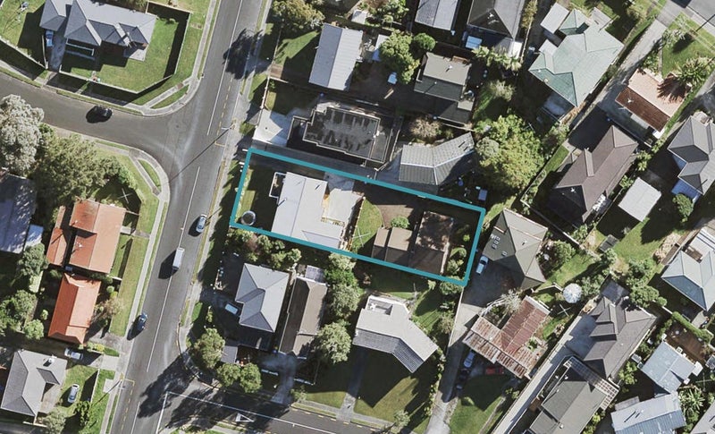 16A Canberra Avenue, Lynfield, Auckland - Carousel 1
