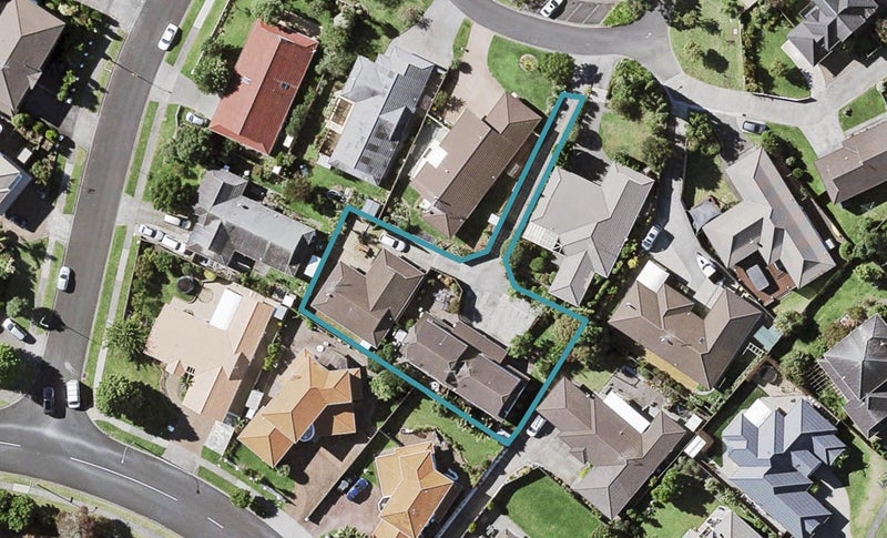 3/13 Westview Court, Somerville, Auckland - Carousel 1