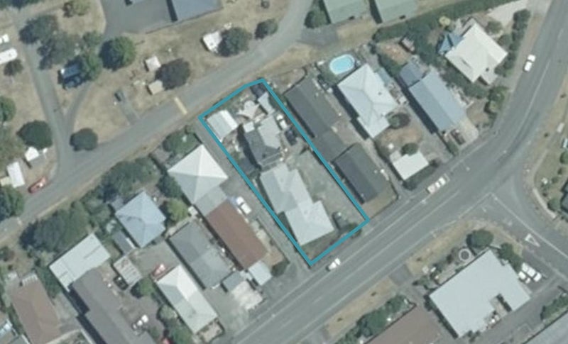 1/10 Golf Road, Tahunanui, Nelson - Carousel 1