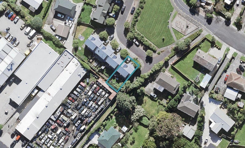 17 Standage Lane, Kelston, Auckland - Carousel 1