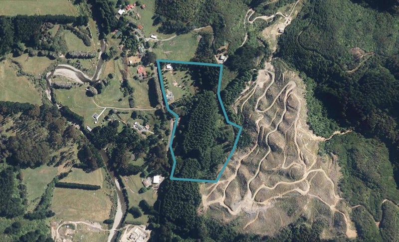 1924 Akatarawa Road, Akatarawa Valley, Upper Hutt - Carousel 1