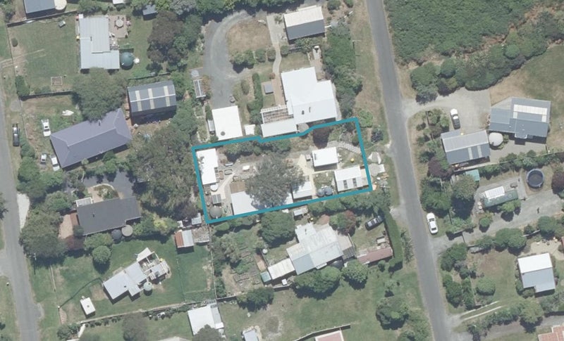 9 Kahika Street, Aramoana, Port Chalmers - Carousel 1