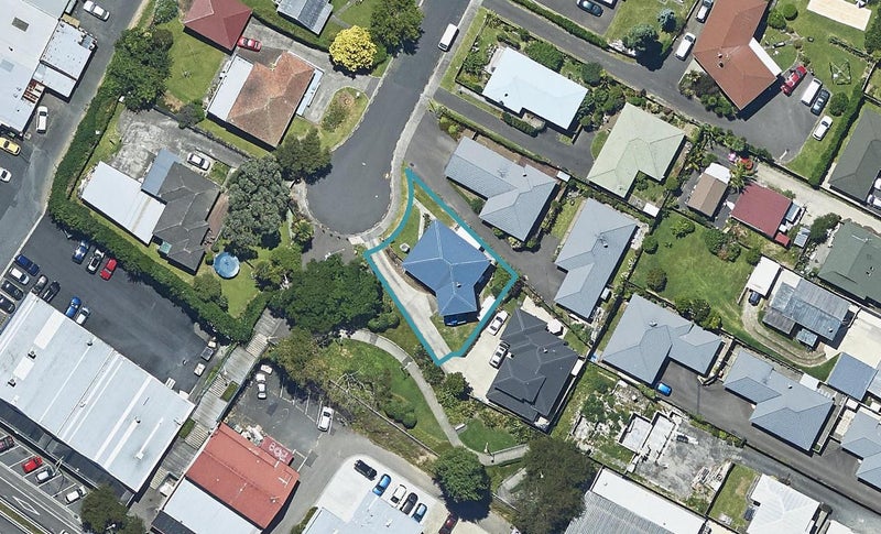 20 Lincoln Terrace, Gate Pa, Tauranga - Carousel 1
