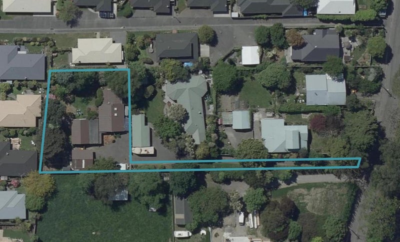 81B Eastern Terrace, Beckenham, Christchurch - Carousel 1