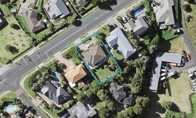 66 Somerville Road, Shelly Park, Auckland - Carousel 1