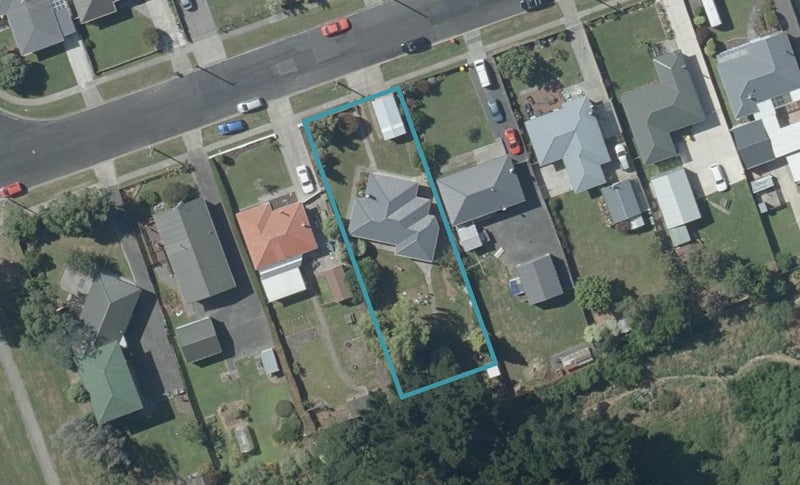 27 Viscount Road, Waldronville, Dunedin - Carousel 1