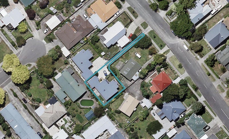 806A Eaton Road, Saint Leonards, Hastings - Carousel 1