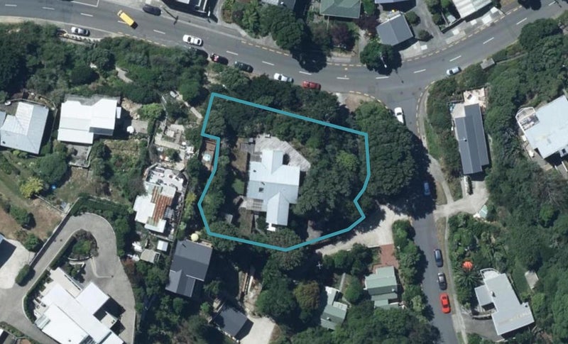 6 Paremata Crescent, Paremata, Porirua - Carousel 1