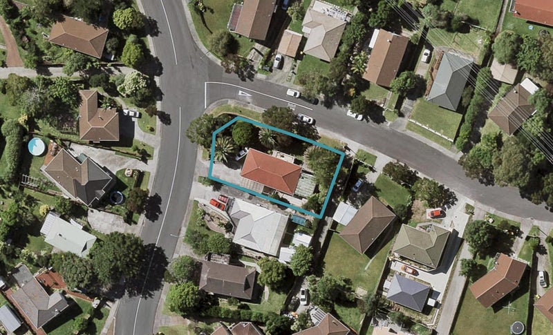 27 Meadowood Drive, Unsworth Heights, Auckland - Carousel 1