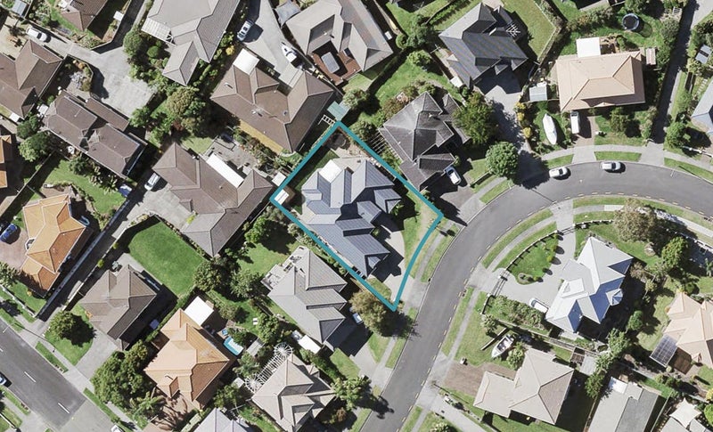 45 Rochester Crescent, Somerville, Auckland - Carousel 1