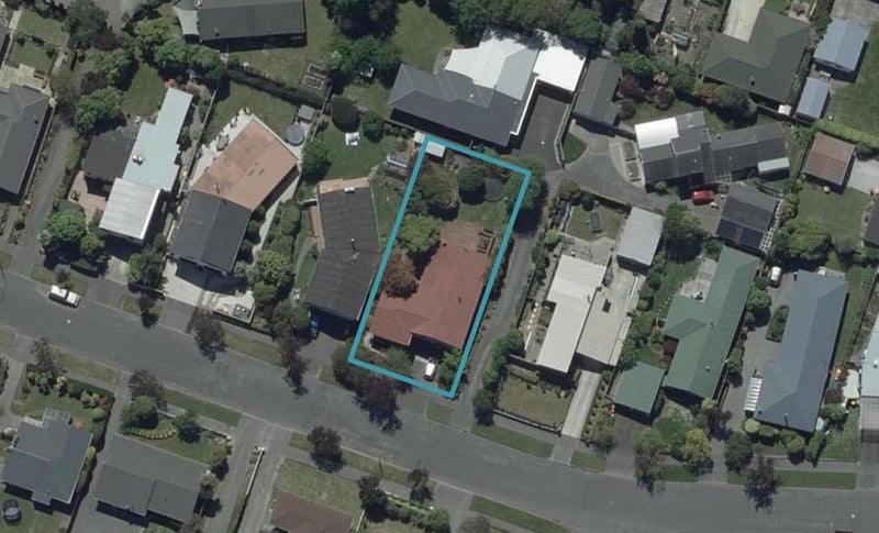 10 Harrowdale Drive, Avonhead, Christchurch - Carousel 1