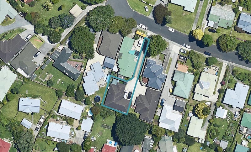 42B Robins Road, Judea, Tauranga - Carousel 1