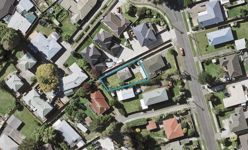 18A Pandora Place, Pakuranga, Auckland - Carousel 1