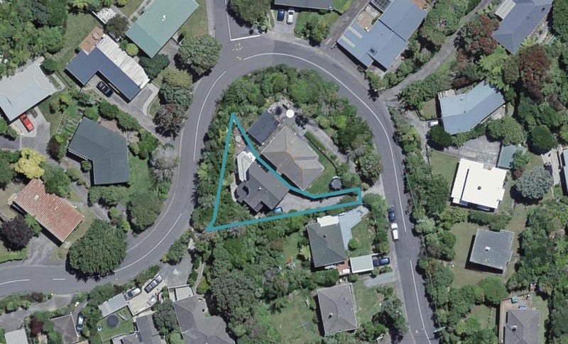 16A Fox Street, Ngaio, Wellington - Carousel 1