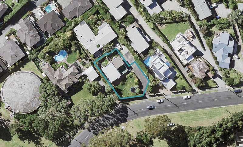 175 Kowhai Road, Mairangi Bay, Auckland - Carousel 1