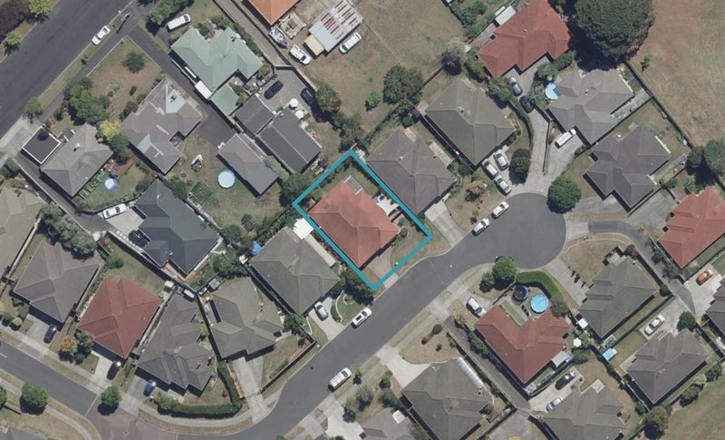 13 Gardenia Close, Melville, Hamilton - Carousel 1