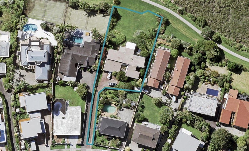 112 Bramley Drive, Farm Cove, Auckland - Carousel 1