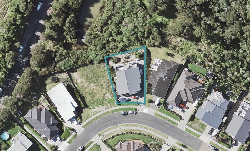 24 Te Puru Drive, Maraetai, Auckland - Carousel 1