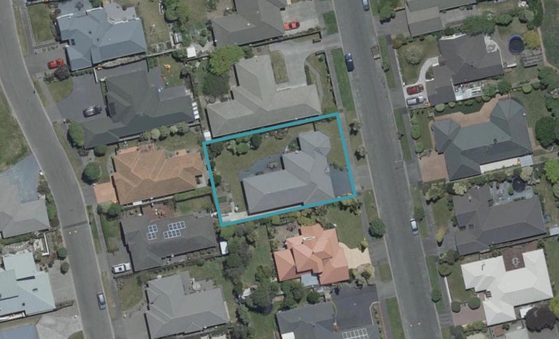 35 Orlando Crescent, Waimairi Beach, Christchurch - Carousel 1
