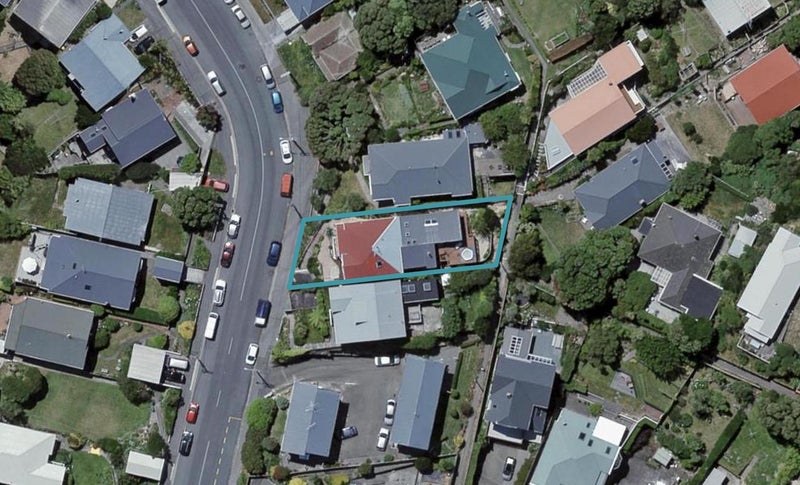 31 Arawa Road, Hataitai, Wellington - Carousel 1