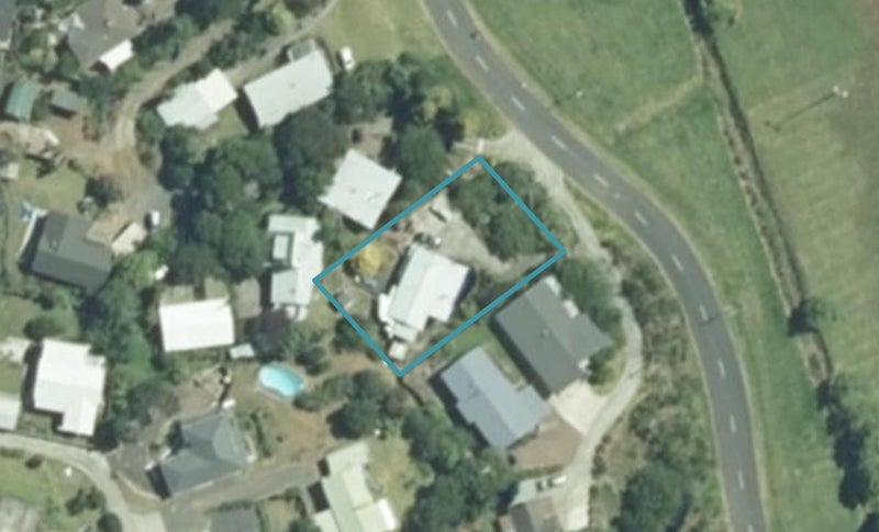42 Cross Street, Raglan, Raglan - Carousel 1