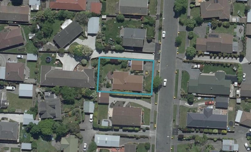 33 Dunbarton Street, Redwood, Christchurch - Carousel 1